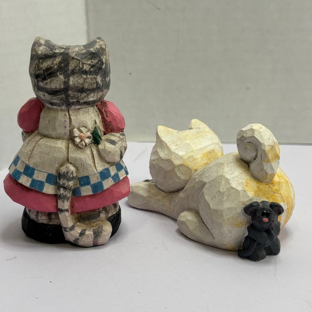 Midwest of Cannon Falls Cat Figurines Folk Art Wood Look Resin Set of 2 - Picture 2 of 5